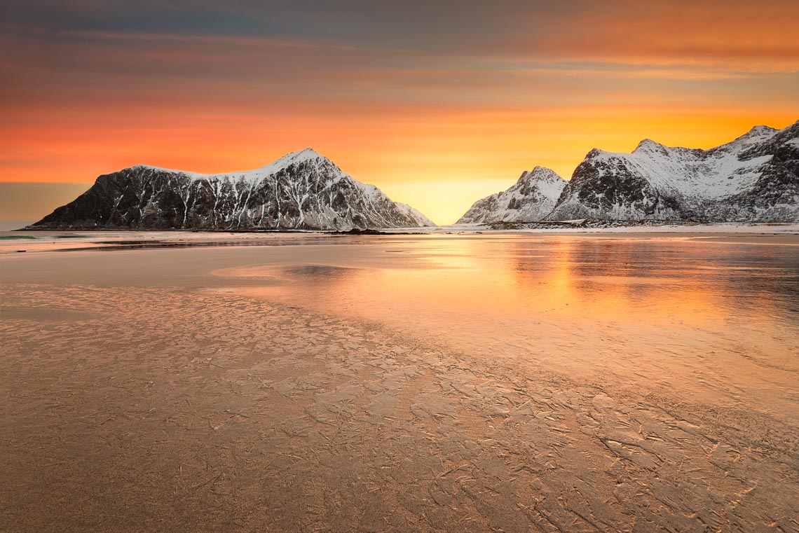 Lofoten Norway Northern Lights Photo Tour Workshop 00035